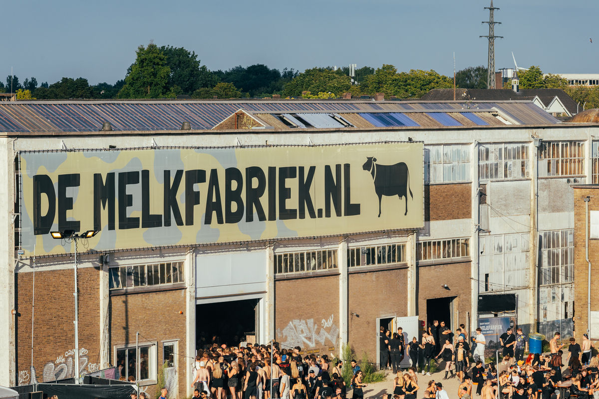 Loading... just a sec